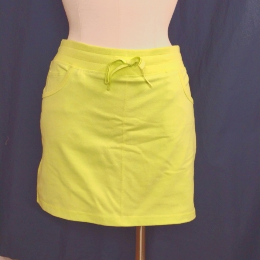 T by Talbots 3-pocket Skort